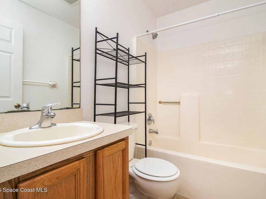 608 Cypress Oak Circle, DeLand, FL 32720