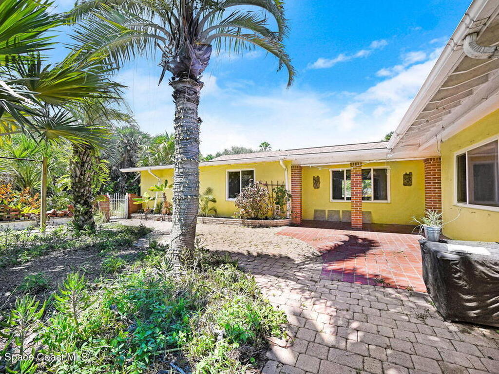 100 Tampa Avenue, Indialantic, FL 32903