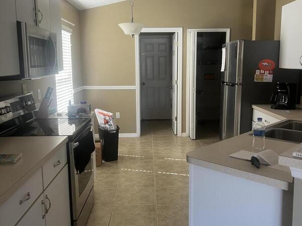 311 Three Oaks Drive, Edgewater, FL 32141