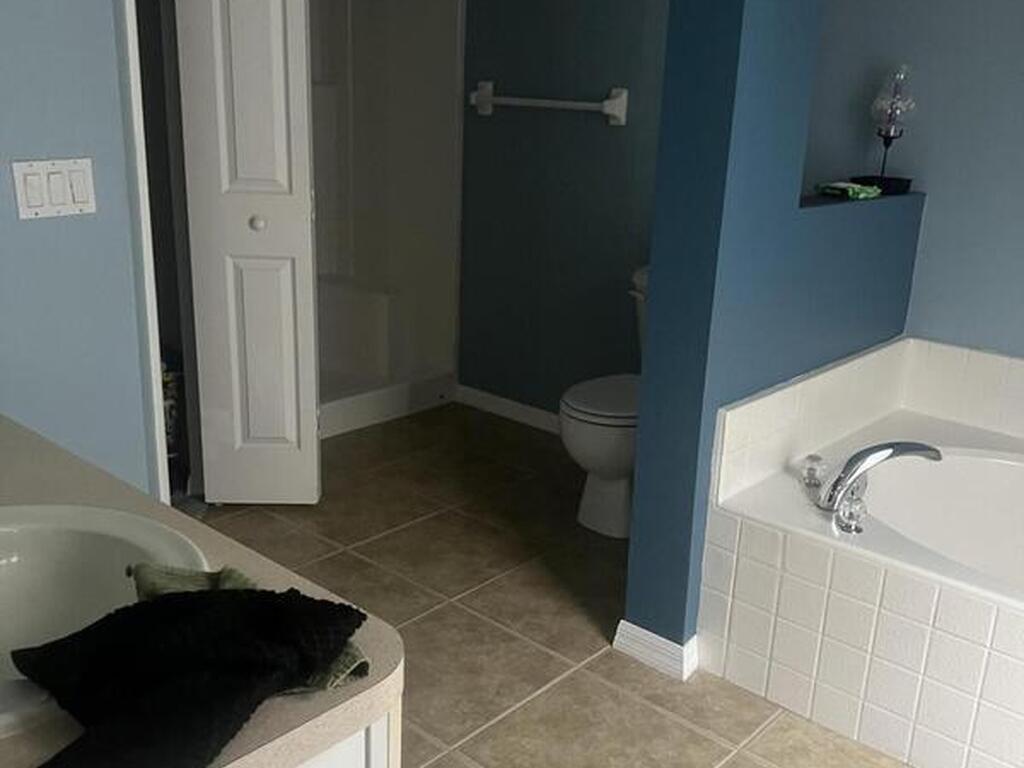 311 Three Oaks Drive, Edgewater, FL 32141