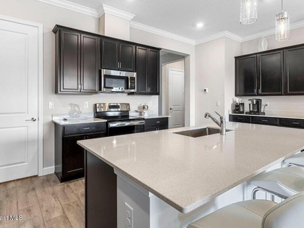 913 Veronese Place, Palm Bay, FL 32907