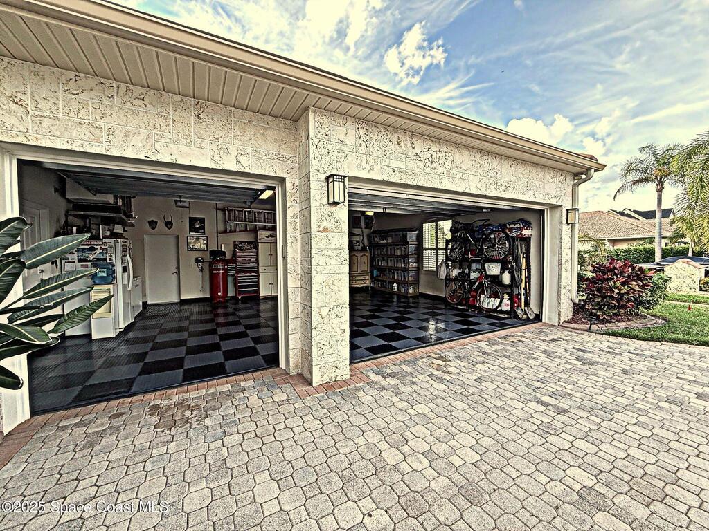 2049 Sykes Creek Drive, Merritt Island, FL 32953