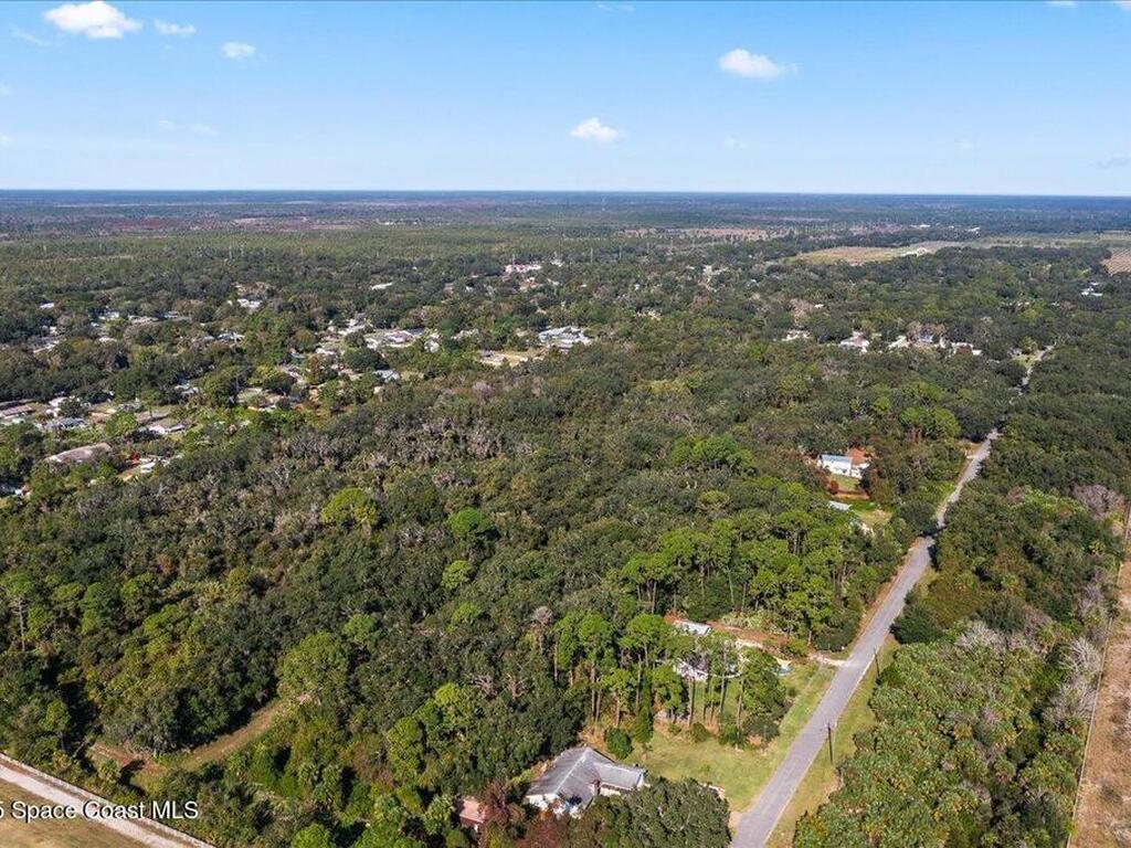 000000 000000, Mims, FL 32754