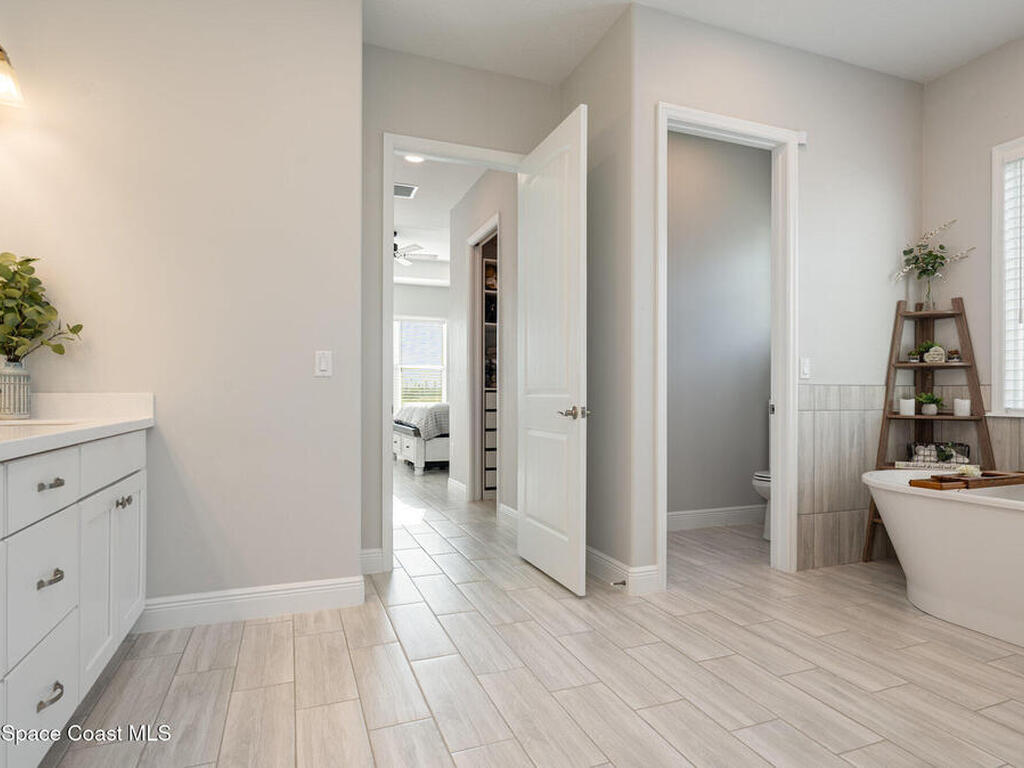 8644 Mammut Way, Melbourne, FL 32940