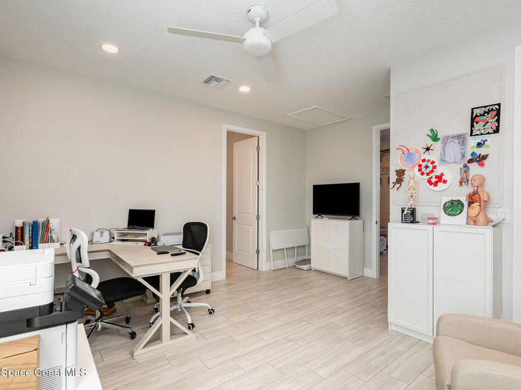 8644 Mammut Way, Melbourne, FL 32940