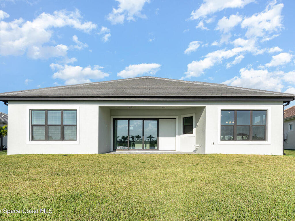 8644 Mammut Way, Melbourne, FL 32940