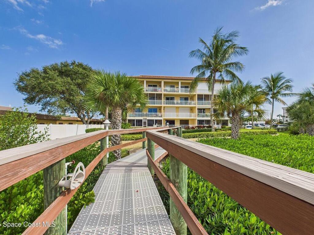 191 Seminole Lane, Cocoa Beach, FL 32931