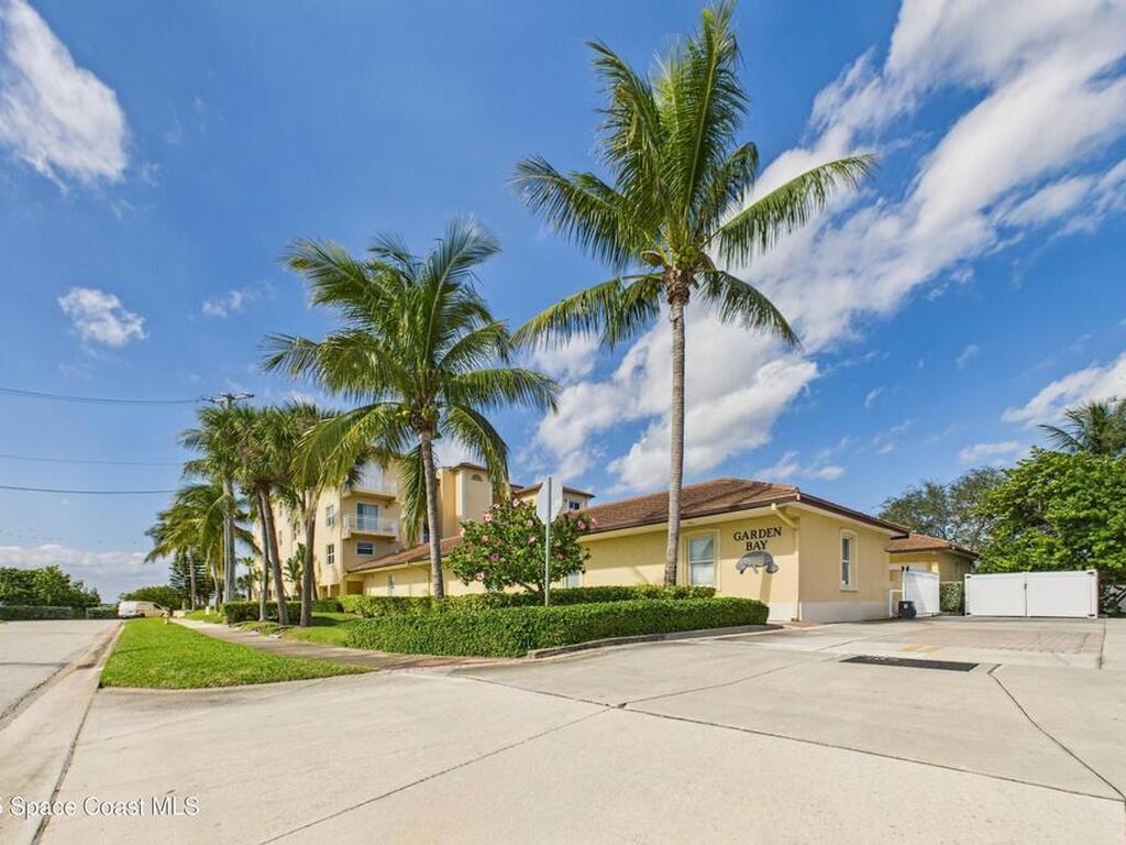 191 Seminole Lane, Cocoa Beach, FL 32931