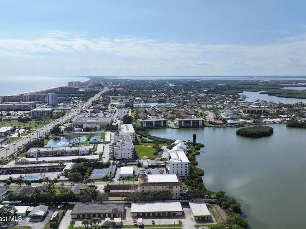 191 Seminole Lane, Cocoa Beach, FL 32931