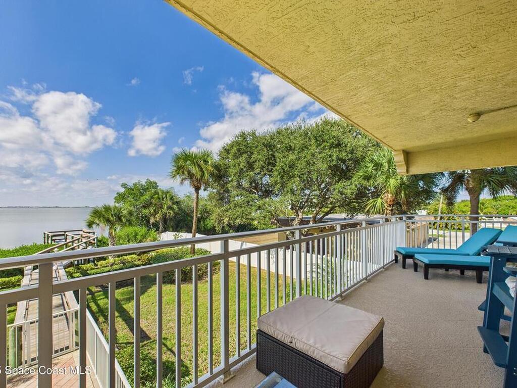 191 Seminole Lane, Cocoa Beach, FL 32931