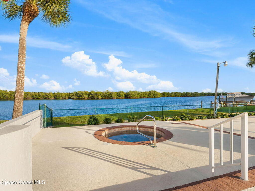 2593 Sykes Creek Drive, Merritt Island, FL 32953