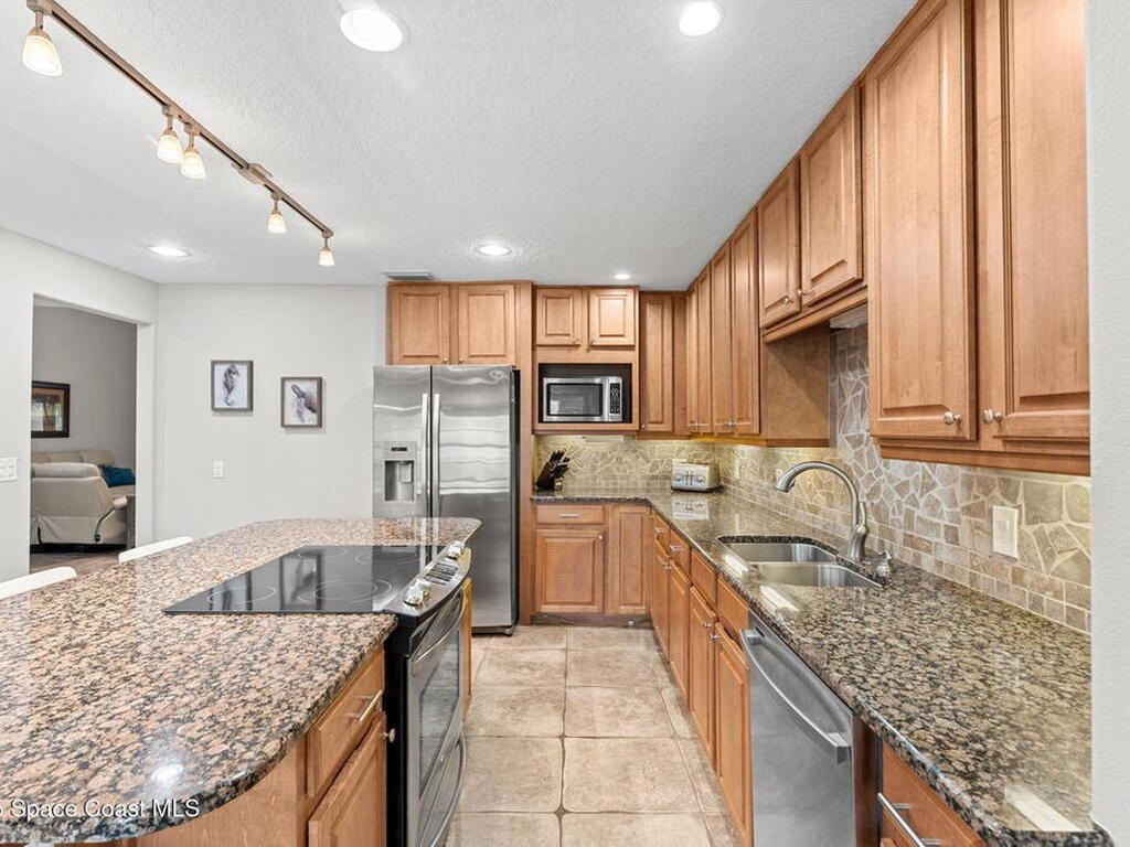 2593 Sykes Creek Drive, Merritt Island, FL 32953