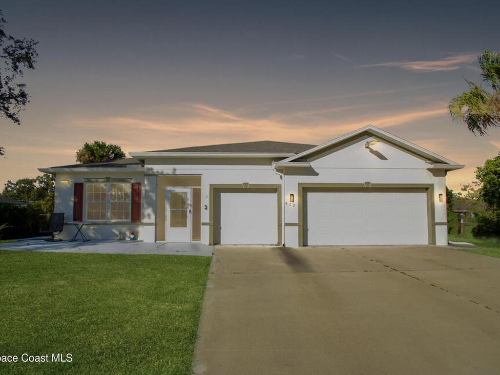 852 Jordan Avenue, Sebastian, FL 32958