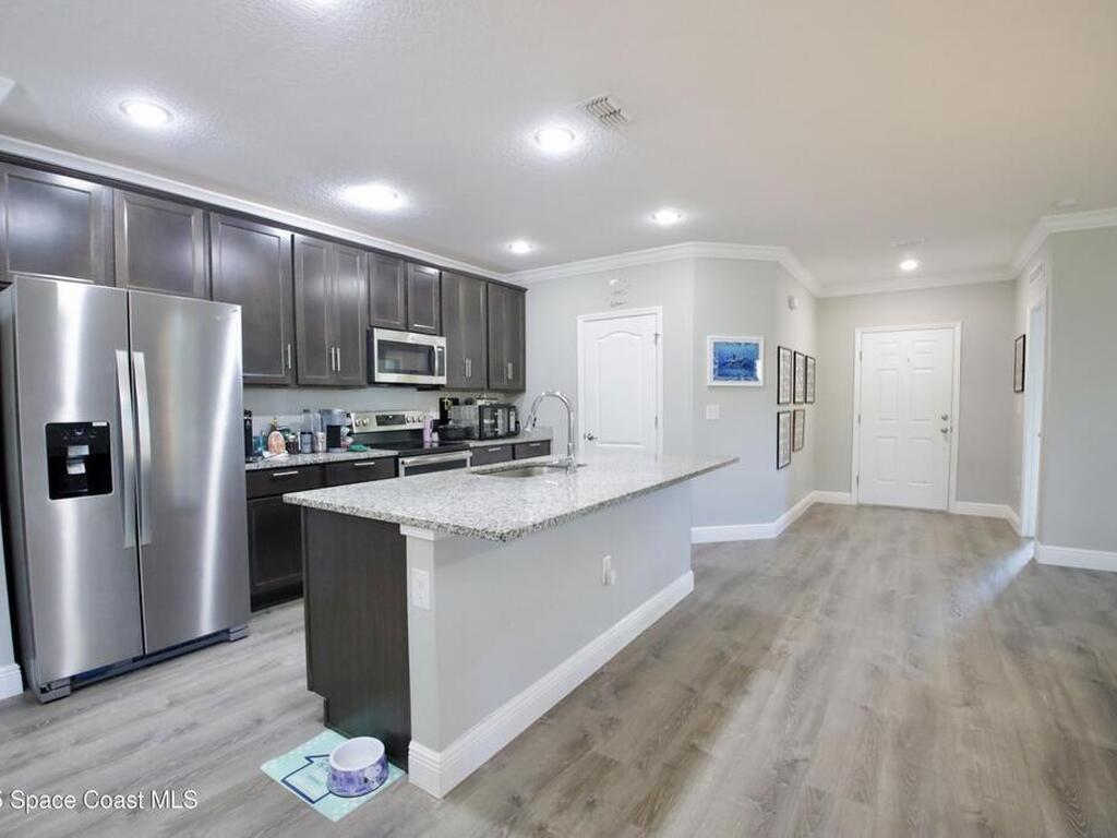 852 Jordan Avenue, Sebastian, FL 32958