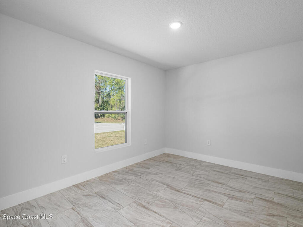 556 Plumbago Road, Palm Bay, FL 32907