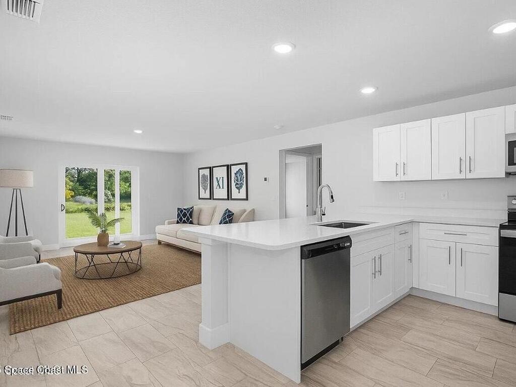 556 Plumbago Road, Palm Bay, FL 32907