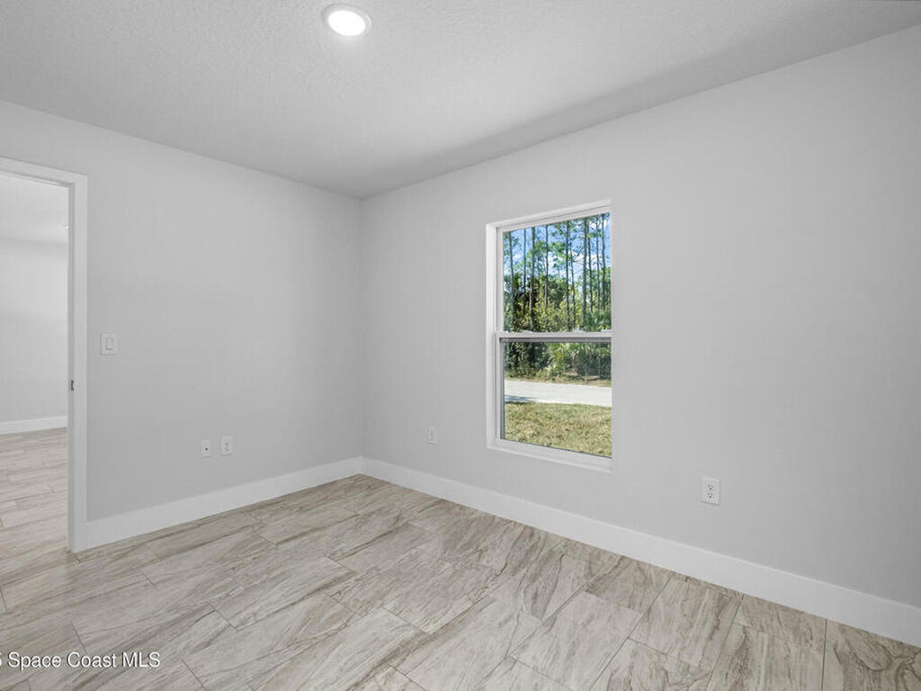 480 Scanlon Road, Palm Bay, FL 32908