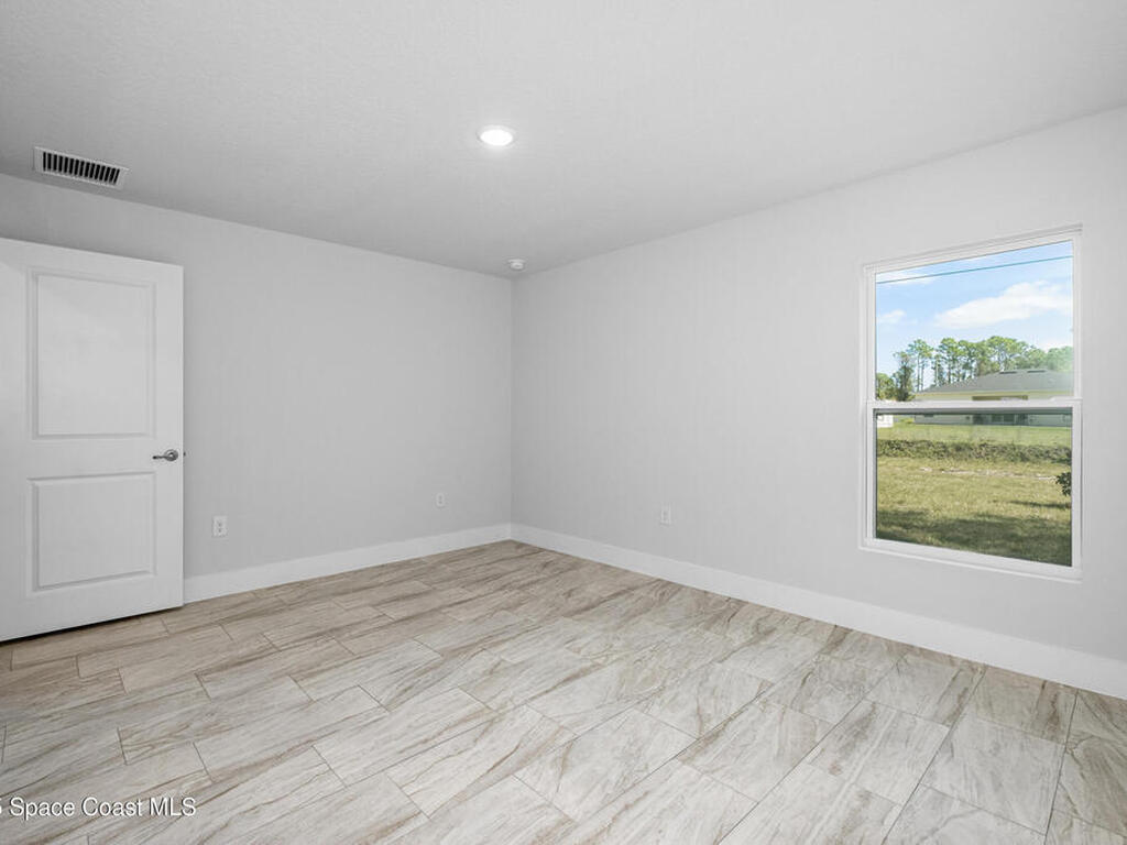 480 Scanlon Road, Palm Bay, FL 32908