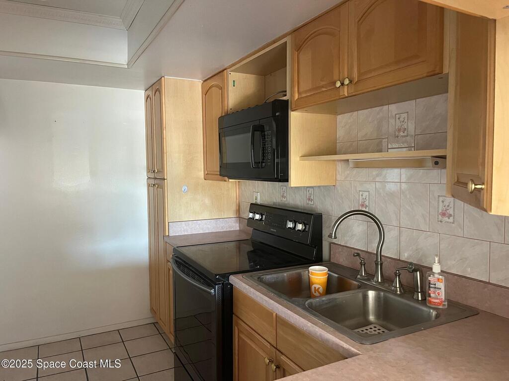 3210 N Harbor City Boulevard, Melbourne, FL 32935