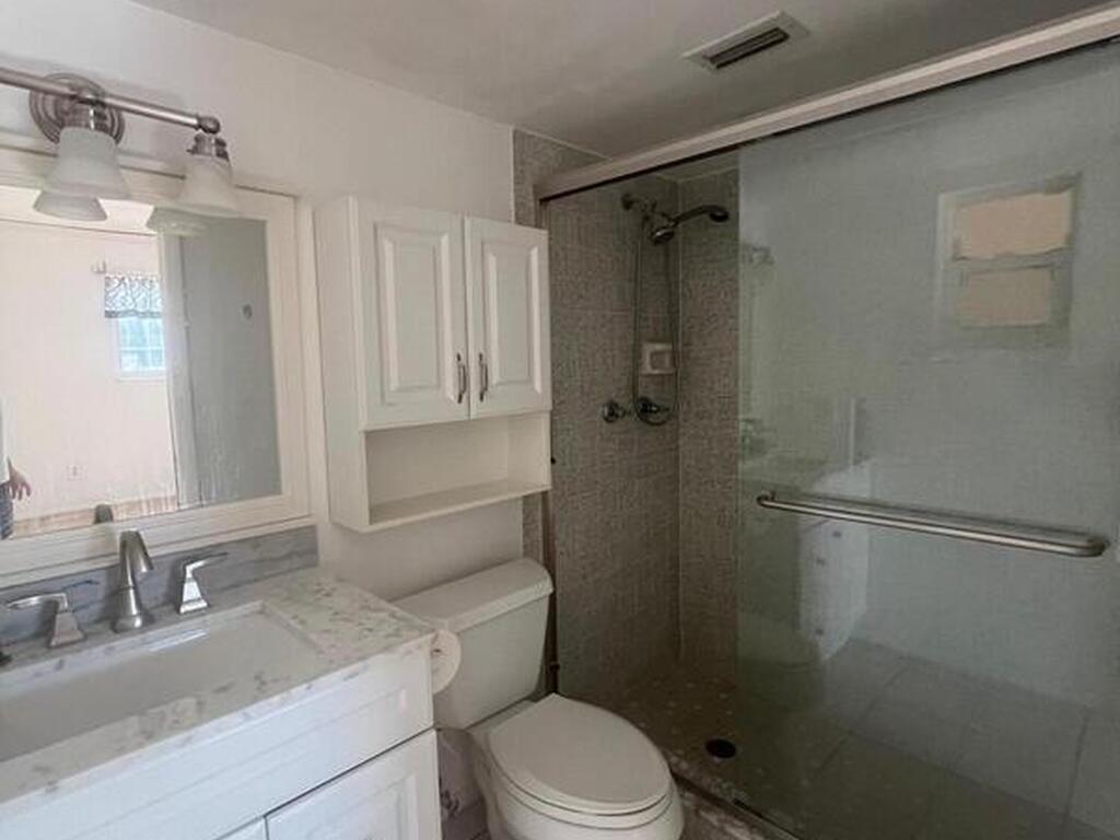 3210 N Harbor City Boulevard, Melbourne, FL 32935