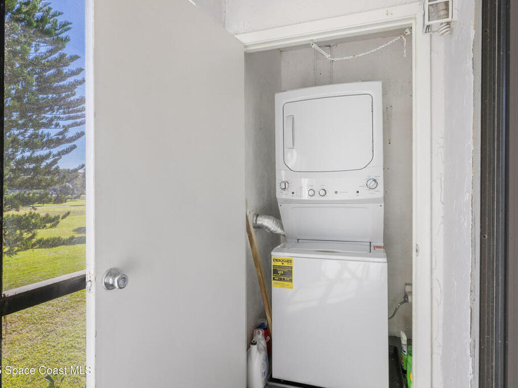 2801 Sand Trap Lane, Melbourne, FL 32935