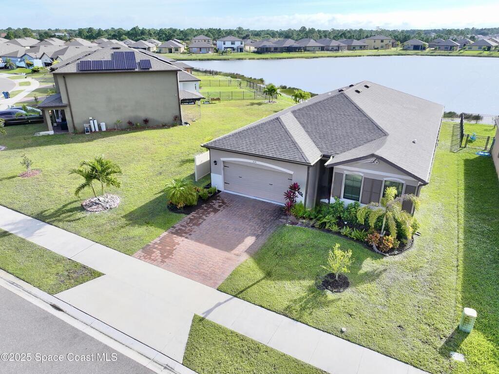 830 Remington Green Drive, Palm Bay, FL 32909