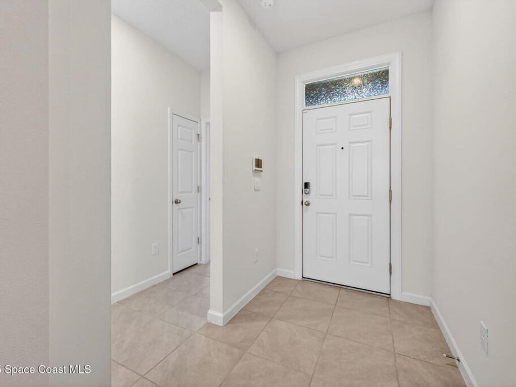 830 Remington Green Drive, Palm Bay, FL 32909