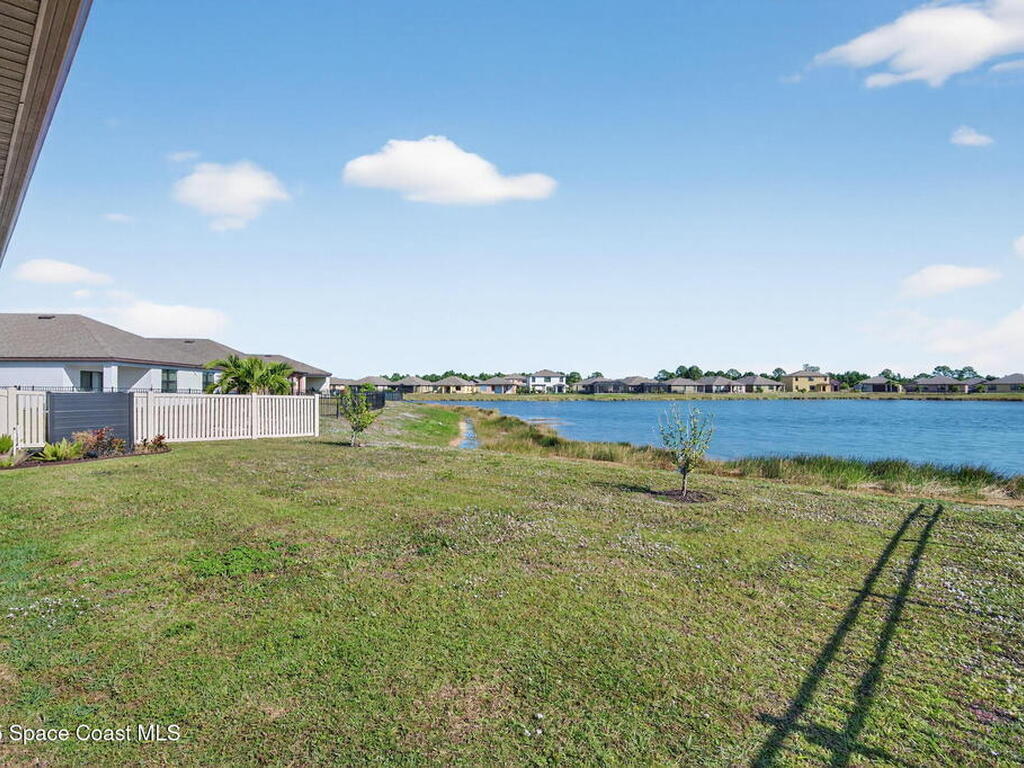 830 Remington Green Drive, Palm Bay, FL 32909