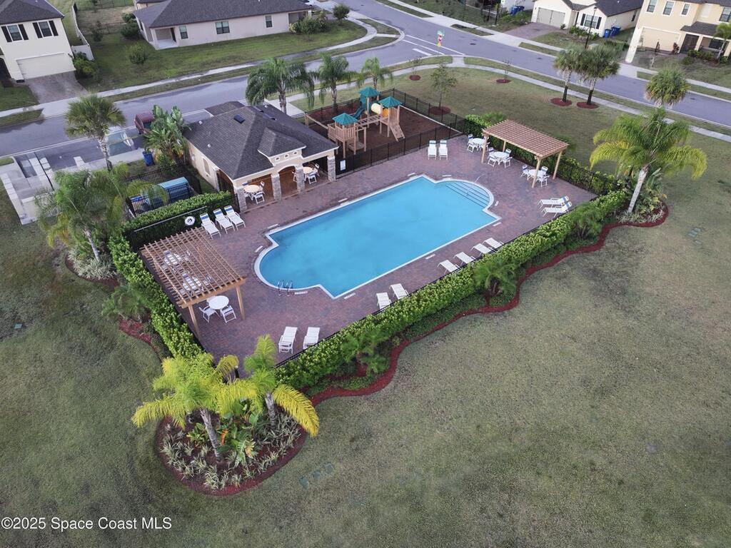 830 Remington Green Drive, Palm Bay, FL 32909