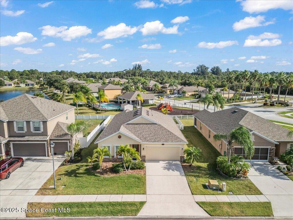 2285 Snapdragon Drive, Palm Bay, FL 32907