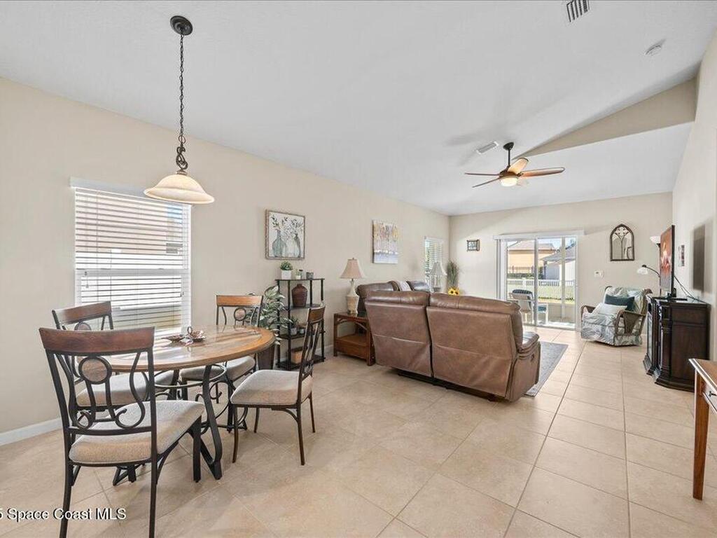 2285 Snapdragon Drive, Palm Bay, FL 32907