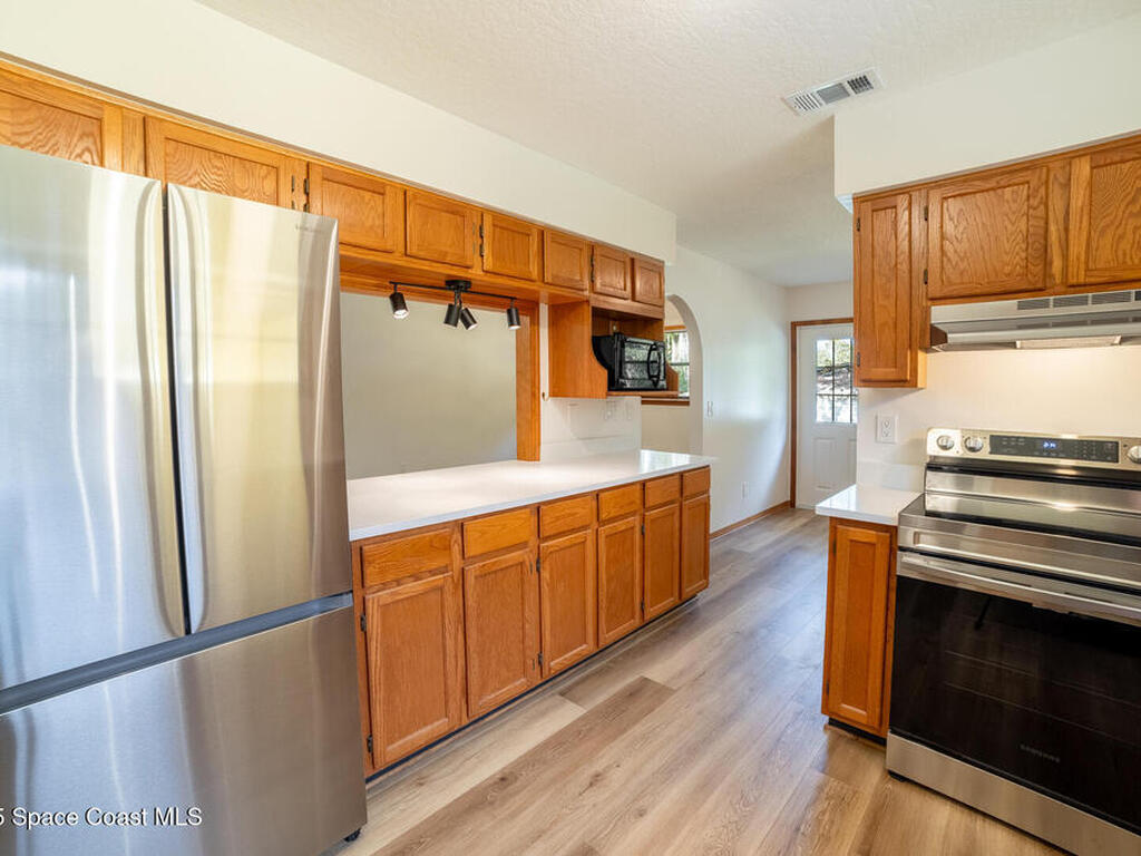 3772 E R Smyth Drive, Mims, FL 32754