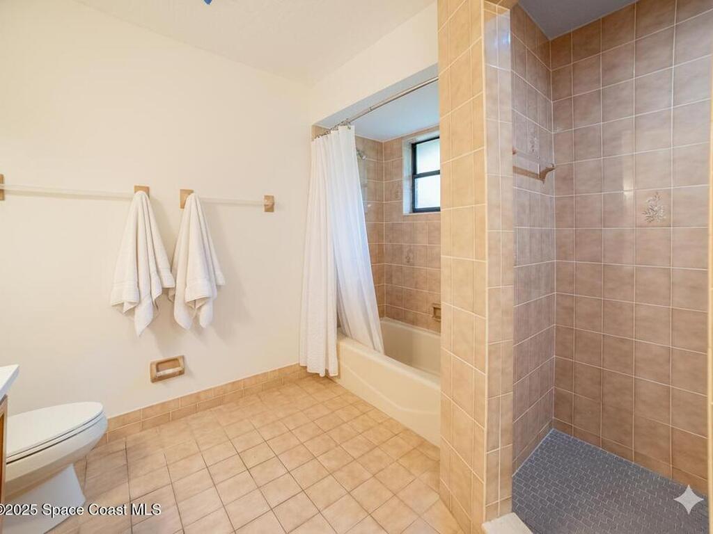 3772 E R Smyth Drive, Mims, FL 32754