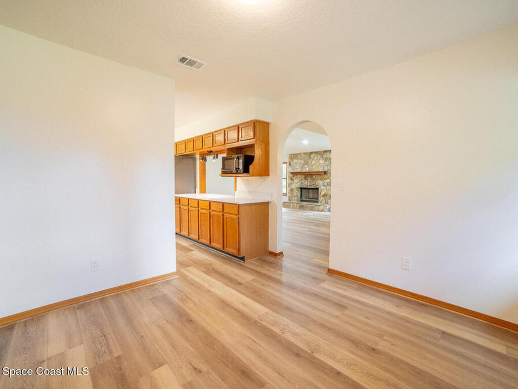 3772 E R Smyth Drive, Mims, FL 32754