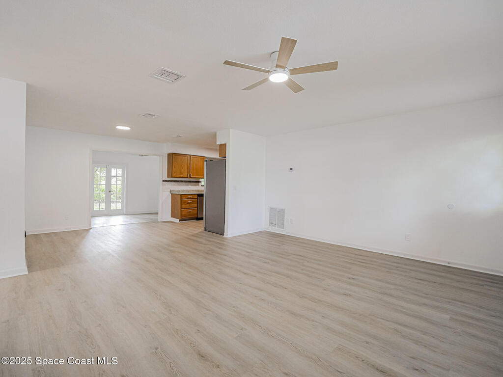 612 Bayharbor Terrace, Sebastian, FL 32958