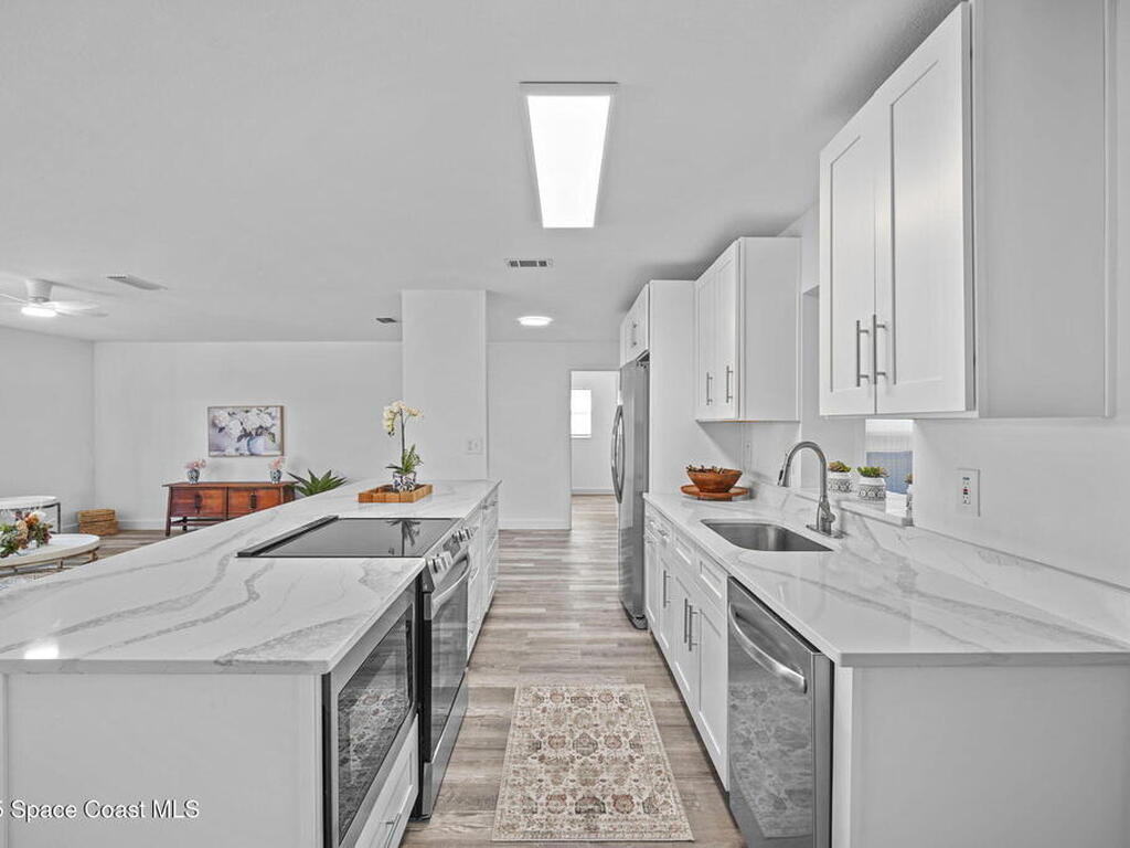 1390 Island Drive, Merritt Island, FL 32952