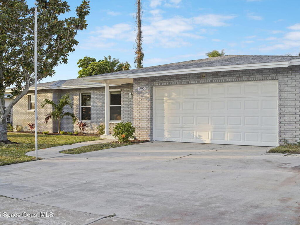 1390 Island Drive, Merritt Island, FL 32952
