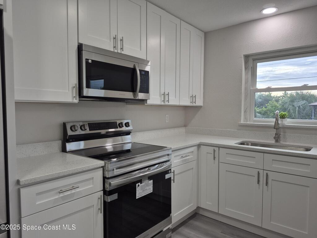 980 Bacon Circle, Palm Bay, FL 32905