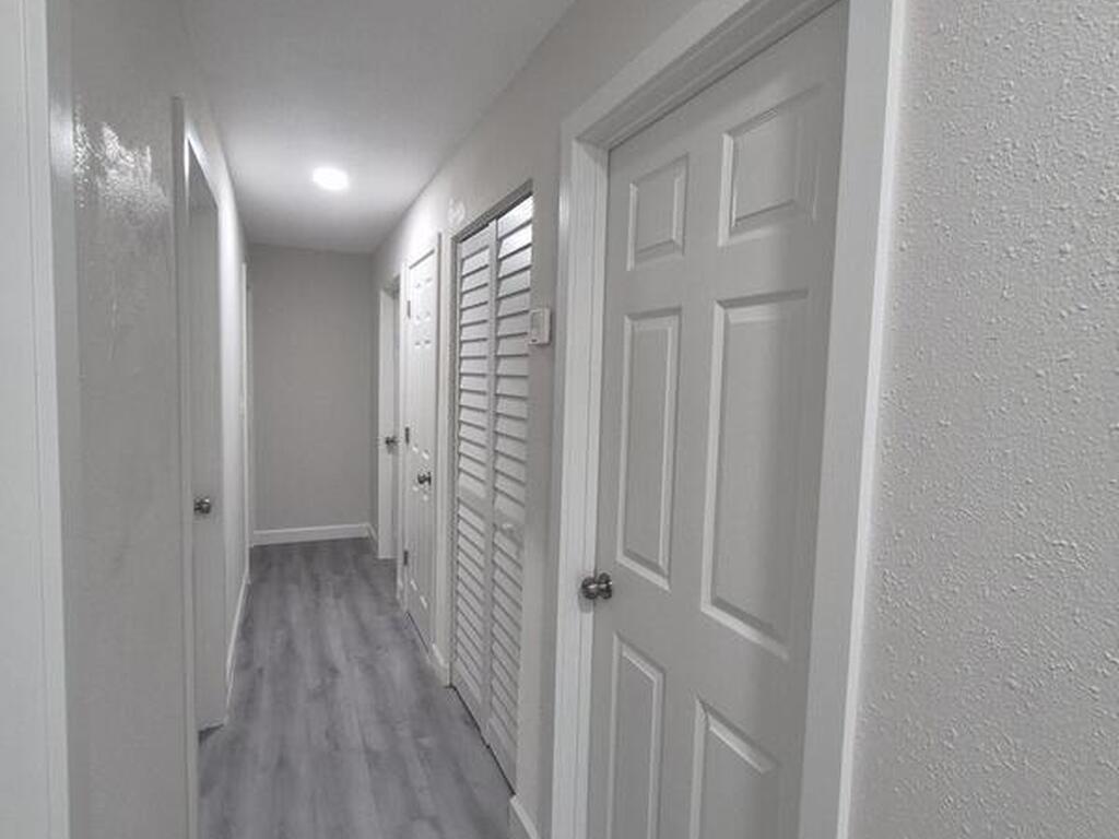 980 Bacon Circle, Palm Bay, FL 32905