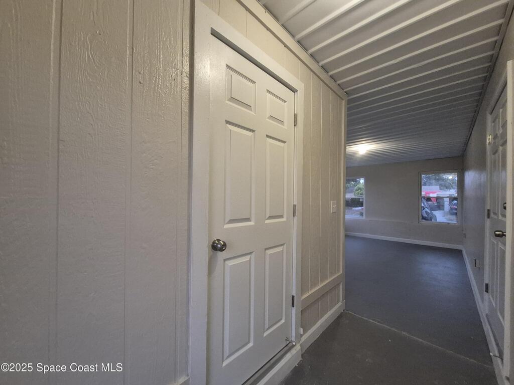 980 Bacon Circle, Palm Bay, FL 32905