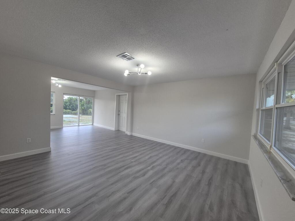 980 Bacon Circle, Palm Bay, FL 32905