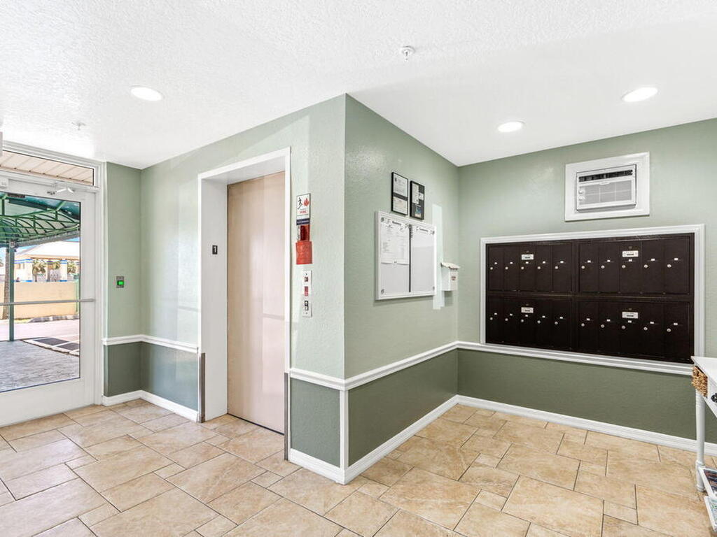 1505 N Highway A1A, Indialantic, FL 32903