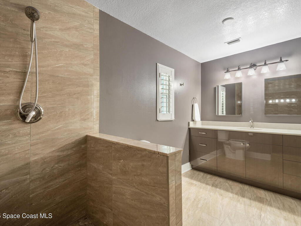 336 Wayne Avenue, Indialantic, FL 32903