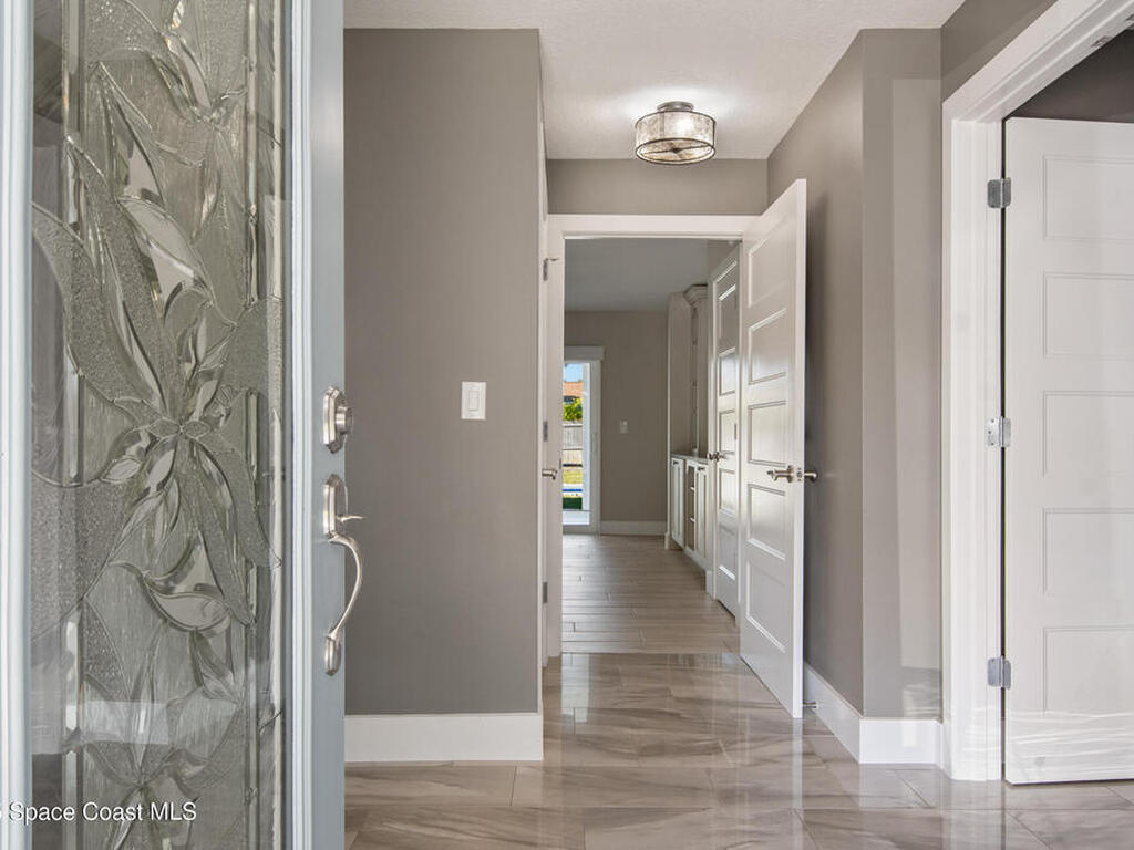 336 Wayne Avenue, Indialantic, FL 32903