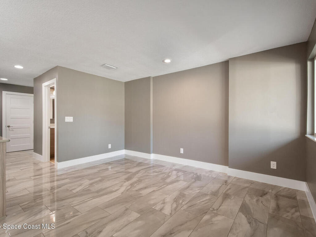 336 Wayne Avenue, Indialantic, FL 32903