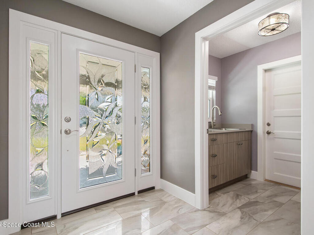 336 Wayne Avenue, Indialantic, FL 32903