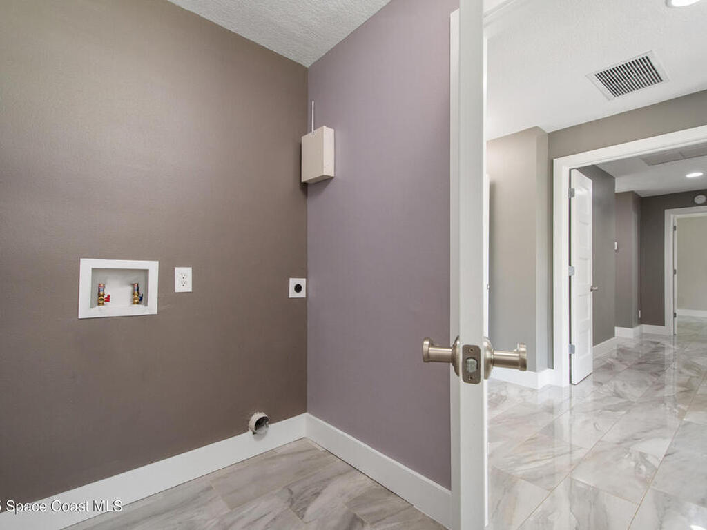 336 Wayne Avenue, Indialantic, FL 32903