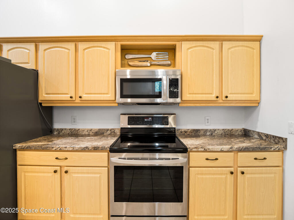 800 Spanish Wells Drive, Melbourne, FL 32940