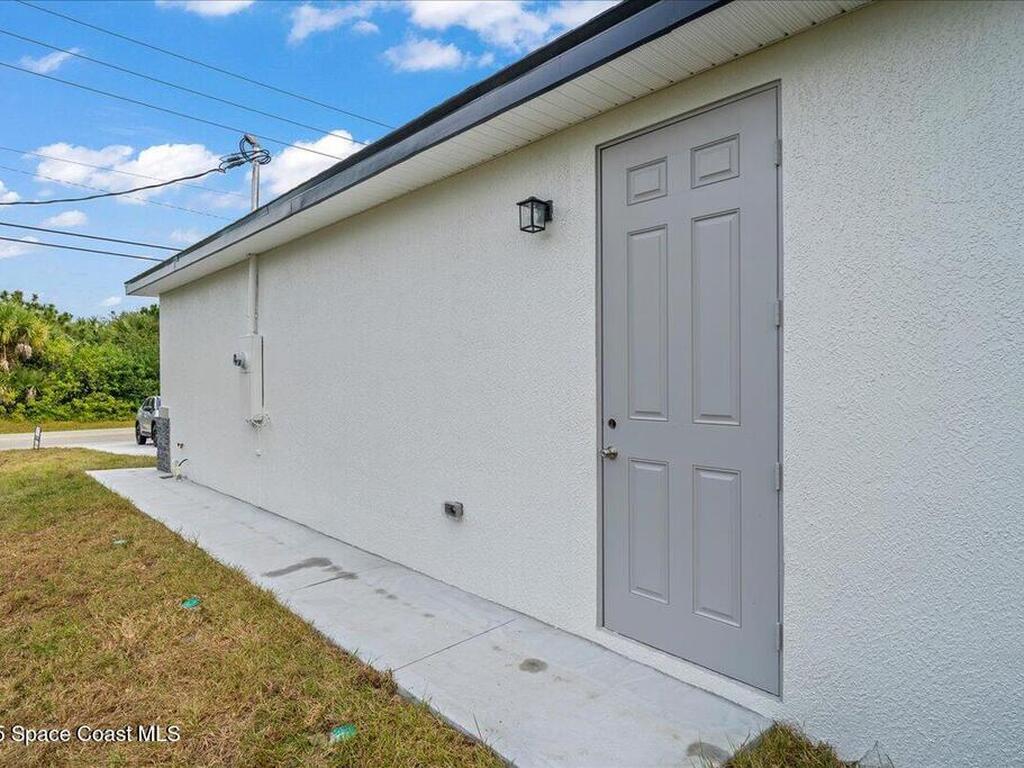 408 St Andre Boulevard, Palm Bay, FL 32908