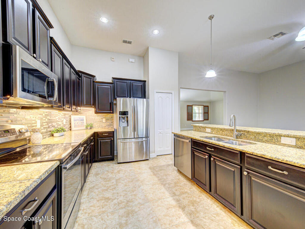 3352 Russ Place, Melbourne, FL 32940